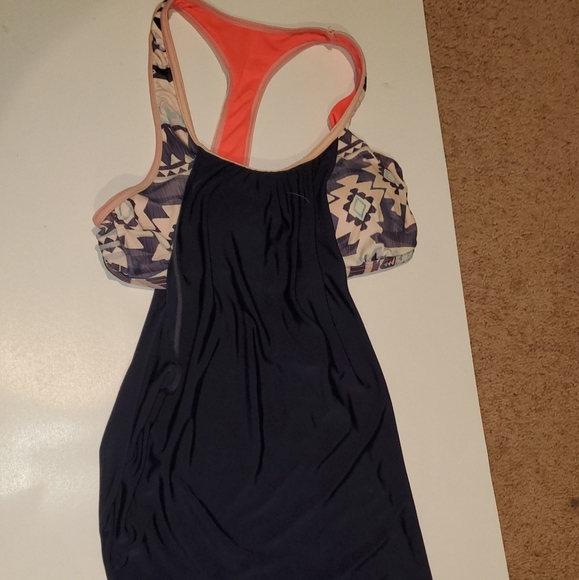 Bathing suit top - Picture 2 of 3